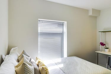 4 bed house, Spencer Road, Shelton, Stoke, ST42BE - Image 4