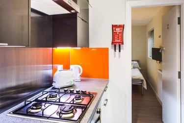 4 bed house, Ashford Street, Shelton, Stoke, ST42EL - Image 4