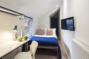 4 bed house, George Street, Silverdale, Newcastle under Lyme, ST56JN - Image 3