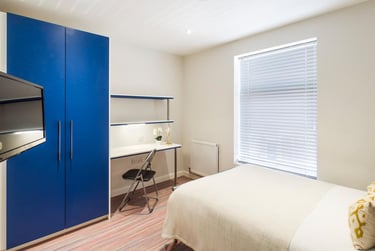 4 bed house, Crowther Street, Shelton, Stoke, ST42ER - Image 7