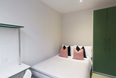 5 bed house, Seaford Street, Shelton, Stoke, ST42ET - Image 5