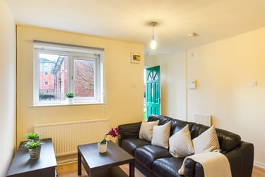 1 bed house, Lloyd Mansions, Charlestown, Salford, M66HA - Image 6