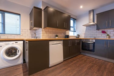 7 bed house, St Peters Street, Plasnewydd, Cardiff, CF243BA - Image 10