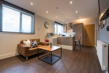 1 bed house, Glynrhondda Street, Plasnewydd, Cardiff, CF244AN - Image 1