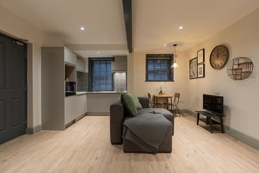 1 bed studio, Rodney Street, City Centre, Liverpool, L19ED - Image 3