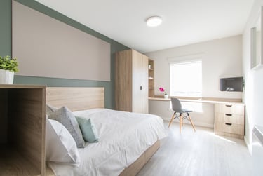 4 bed flat, Morrison Circus, Haymarket, Edinburgh, EH38DX - Image 10