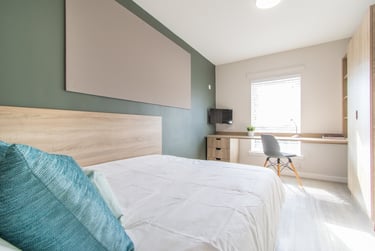 4 bed flat, Morrison Circus, Haymarket, Edinburgh, EH38DX - Image 7