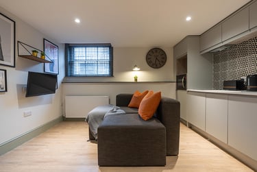 1 bed studio, Rodney Street, City Centre, Liverpool, L19ED - Image 1