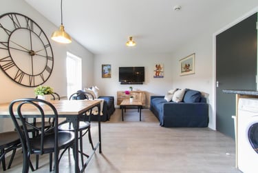 4 bed flat, Morrison Circus, Haymarket, Edinburgh, EH38DX - Image 12