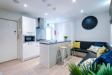 5 bed house, Hill Street, Cross Heath, Newcastle under Lyme, ST52DW - Image 1