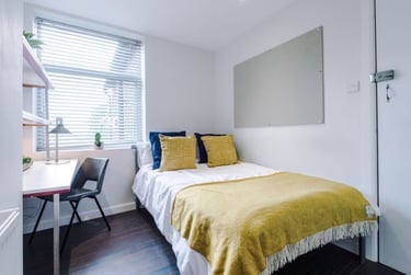 5 bed house, Liverpool Road, Cross Heath, Newcastle under Lyme, ST59HF - Image 7