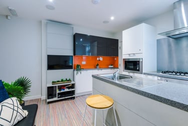 5 bed house, Hill Street, Cross Heath, Newcastle under Lyme, ST52DW - Image 2