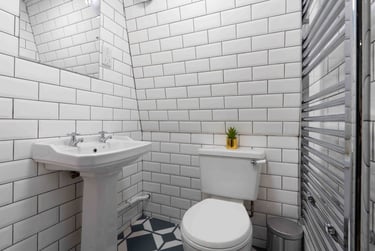 6 bed flat, Walter Road, Mount Pleasant, Swansea, SA15RF - Image 8