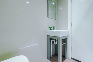 4 bed house, Queen Anne Street, Shelton, Stoke, ST42EQ - Image 12