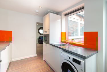 5 bed house, Queen Anne Street, Shelton, Stoke, ST42EQ - Image 4