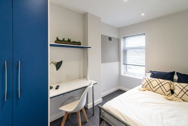 4 bed house, Leek Road, Shelton, Stoke, ST42BP - Image 11