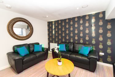 5 bed house, Queen Anne Street, Shelton, Stoke, ST42EQ - Image 1