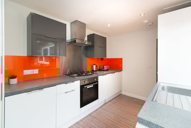 5 bed house, Queen Anne Street, Shelton, Stoke, ST42EQ - Image 3