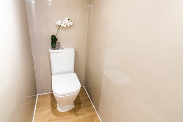 4 bed house, Leek Road, Shelton, Stoke, ST42BP - Image 5