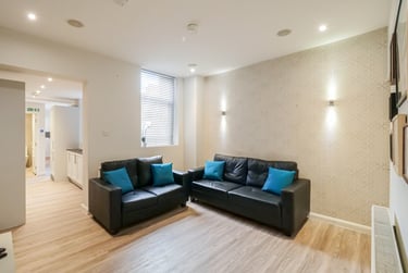 5 bed house, Beresford Street, Shelton, Stoke, ST42EX - Image 2