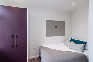 4 bed house, Beresford Street, Shelton, Stoke, ST42ES - Image 3