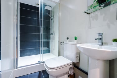 1 bed studio, Flat 2, 160 Upper New Walk, Highfields, Leicester, LE17QA - Image 11