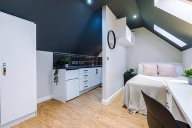 1 bed studio, Flat 17, 160 Upper New Walk, Highfields, Leicester, LE17QA - Image 2