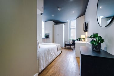 1 bed studio, Flat 9, 160 Upper New Walk, Highfields, Leicester, LE17QA - Image 3