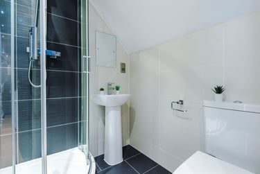 1 bed studio, Flat 17, 160 Upper New Walk, Highfields, Leicester, LE17QA - Image 13