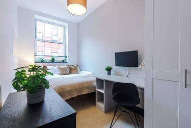 4 bed house, Flat 12, Shoe &amp; Boot Factory, Highfields, Leicester, LE27AE - Image 7