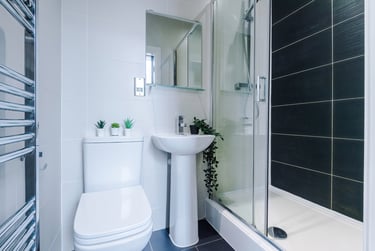 1 bed studio, Flat 9, 160 Upper New Walk, Highfields, Leicester, LE17QA - Image 11