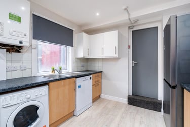 6 bed house, 25 Norwood Terrace, Hyde Park, Leeds, LS61EA - Image 5