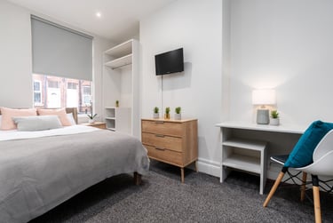 7 bed house, 13 Norwood Terrace, Hyde Park, Leeds, LS61EA - Image 2