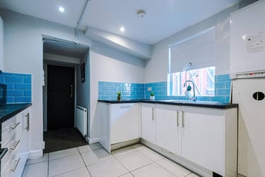 6 bed house, 27 Norwood Terrace, Hyde Park, Leeds, LS61DX - Image 5