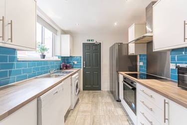 6 bed house, 35 Bute Avenue, Lenton, Nottingham, NG71QB - Image 2