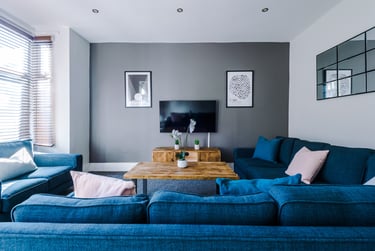 6 bed house, 58 Richmond Mount, Hyde Park, Leeds, LS61DF - Image 1