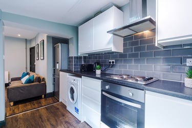 5 bed house, 17 Norwood Place, Hyde Park, Leeds, LS61EA - Image 13