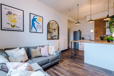 4 bed house, Flat 13, Shoe &amp; Boot Factory, Highfields, Leicester, LE27AE - Image 6