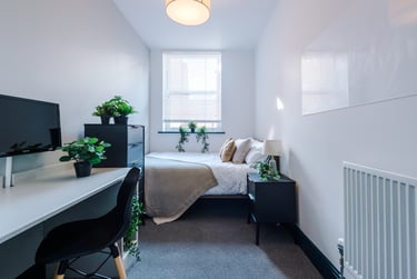 4 bed house, Flat 17, Shoe &amp; Boot Factory, Highfields, Leicester, LE27AE - Image 10