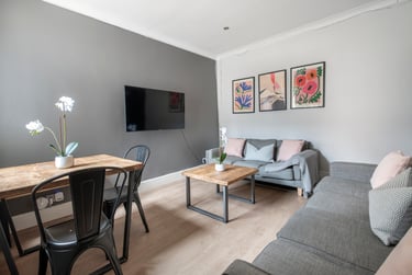 6 bed house, 76 Rothesay Avenue, Radford, Nottingham, NG71PW - Image 1