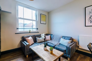 4 bed house, Flat 18, Shoe &amp; Boot Factory, Highfields, Leicester, LE27AE - Image 9