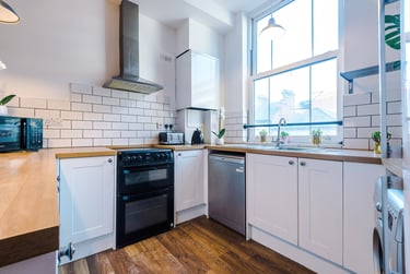 5 bed house, Flat 11, Shoe &amp; Boot Factory, Highfields, Leicester, LE27AE - Image 13