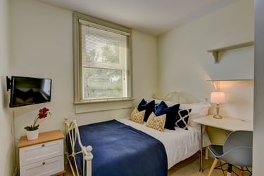 7 bed house, Park Road, Mount Pleasant, Exeter, EX12HT - Image 3