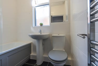 7 bed house, Earlsdon Avenue North, Earlsdon, Coventry, CV56GP - Image 12