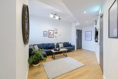 7 bed flat, Flat 10, TW1X, Twickenham, London, TW14AD - Image 1