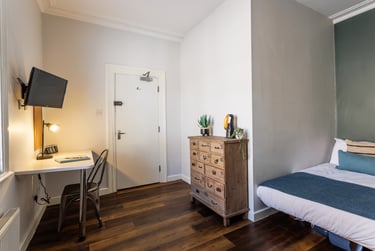 6 bed house, Sutton Street, City Centre, Durham, DH14DD - Image 8