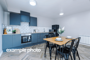 2 bed house, Flat 27, Mayfair Court, Fallowfield, Manchester, M146NS - Image 1