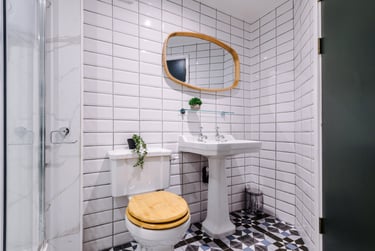 2 bed flat, Flat 11, Lowry House, Fallowfield, Manchester, M146ZT - Image 7