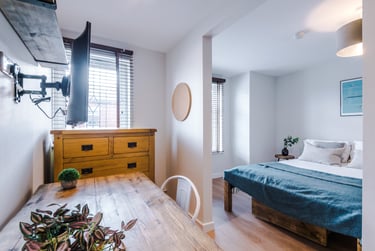 2 bed flat, Flat 11, Lowry House, Fallowfield, Manchester, M146ZT - Image 2