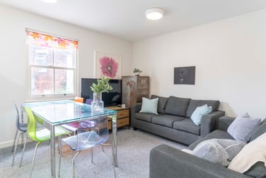 5 bed flat, The Tannery, St James, Exeter, EX46QA - Image 1